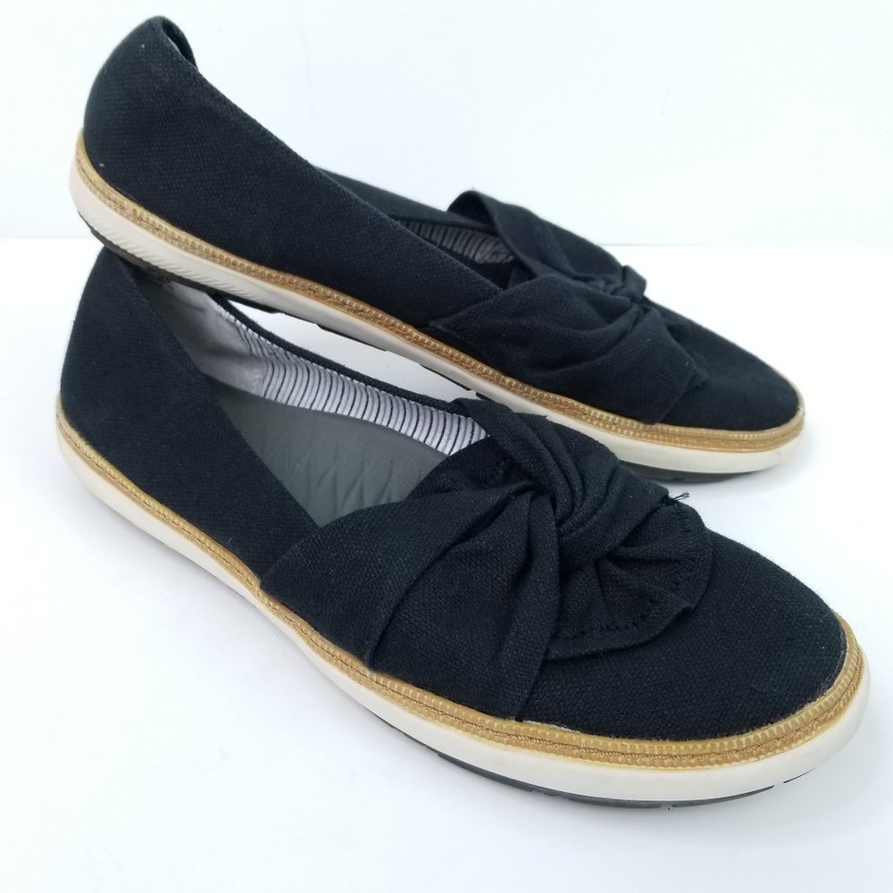 BareTraps "Vally" Women's 10M Black & Beige Canvas Fabric Slip On Casual Flats